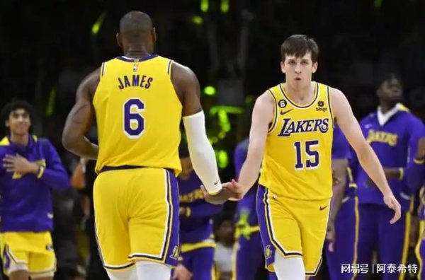 K线猎手 恭喜詹姆斯！湖人酝酿交易！牺牲三当家，迎20＋12巨星，冲第五冠