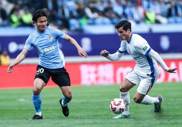 顺配网 两大悍腰在申花！小廖踢法高级 完爆河南队长 杨明洋有机会背锅吗